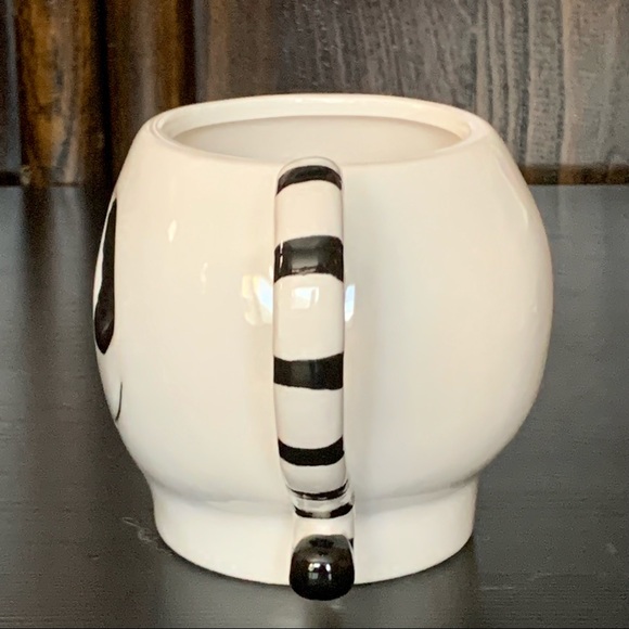 Halloween Skull Ceramic Mug - Picture 8 of 10